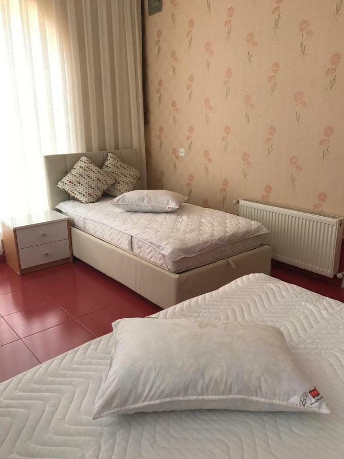 Sheki Apartments Luaran gambar